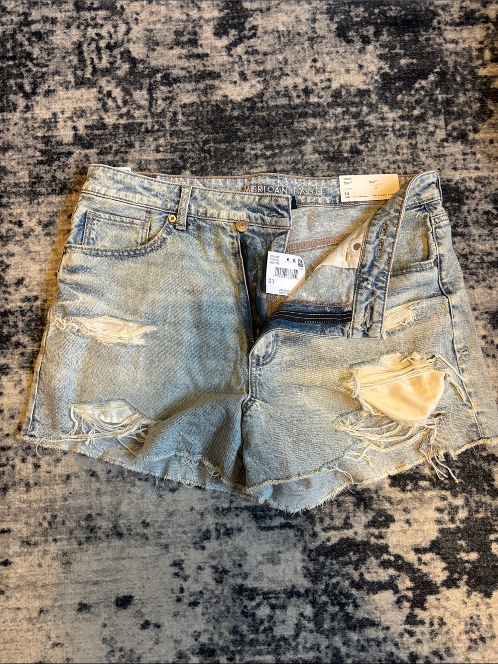 NWT - American Eagle Outfitters Light Wash Distressed Denim Cutoff Shorts